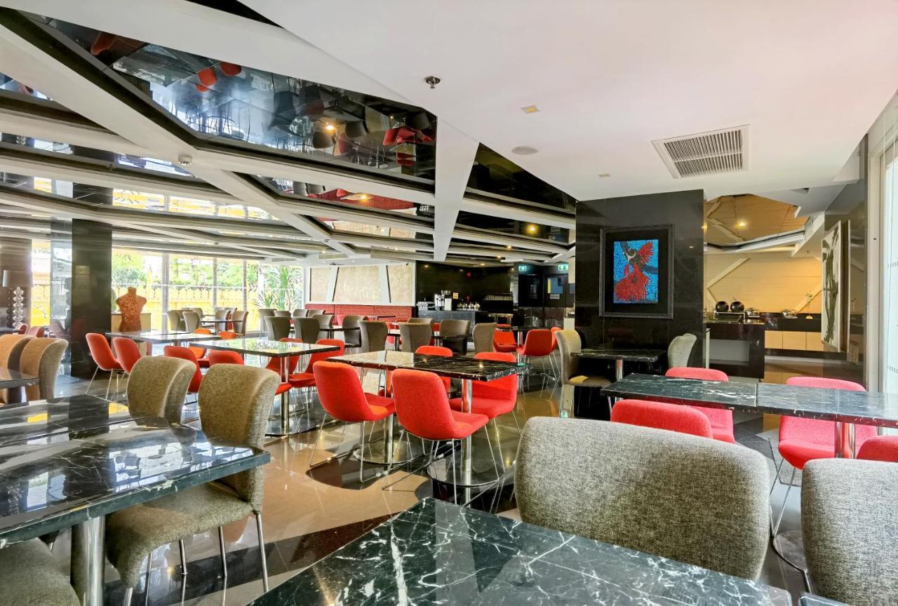 Nova Express Pattaya Hotel Zewnętrze zdjęcie