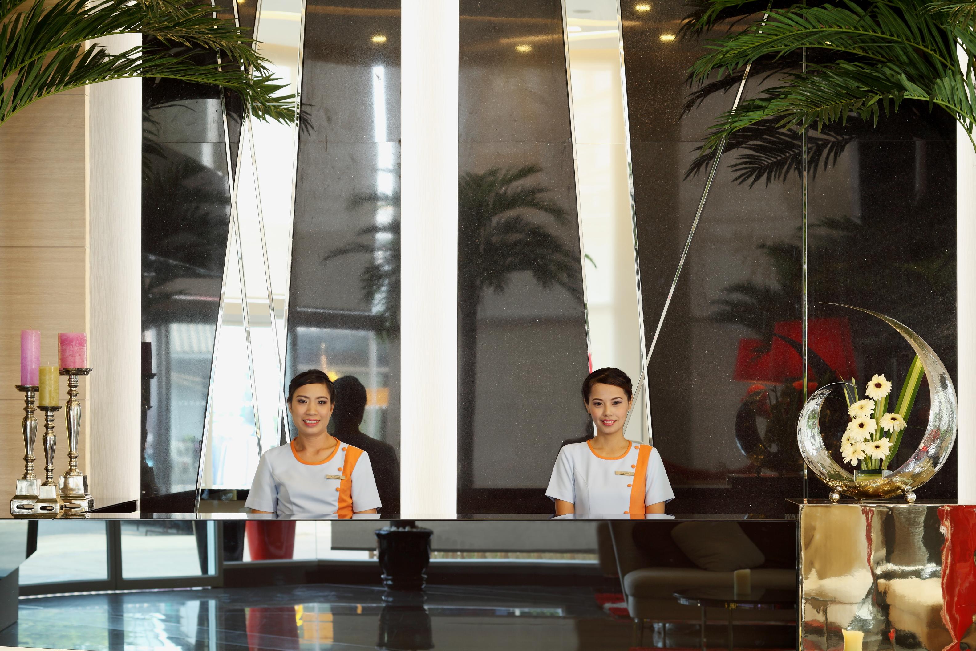Nova Express Pattaya Hotel Zewnętrze zdjęcie