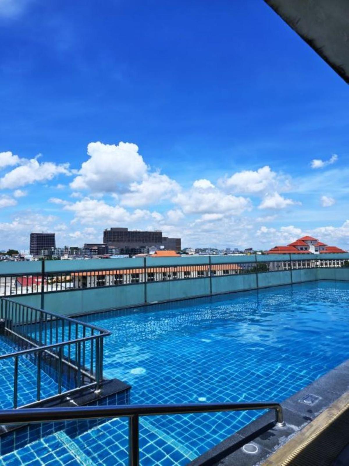 Nova Express Pattaya Hotel Zewnętrze zdjęcie